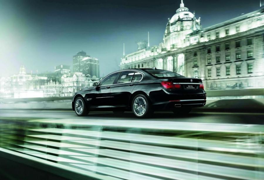 BMW 740i Executive Edition 2014 года  (JP) (фото 5 из 12)